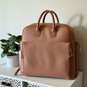 AYLA DIAPER BAG in Caffe (nude brown)